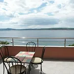 Apartman By The Sea - 2354 Crikvenica