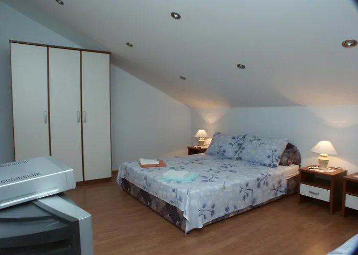 Apartament By The Sea - 2354 Crikvenica
